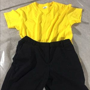 Delta T shirt and HM black pants.